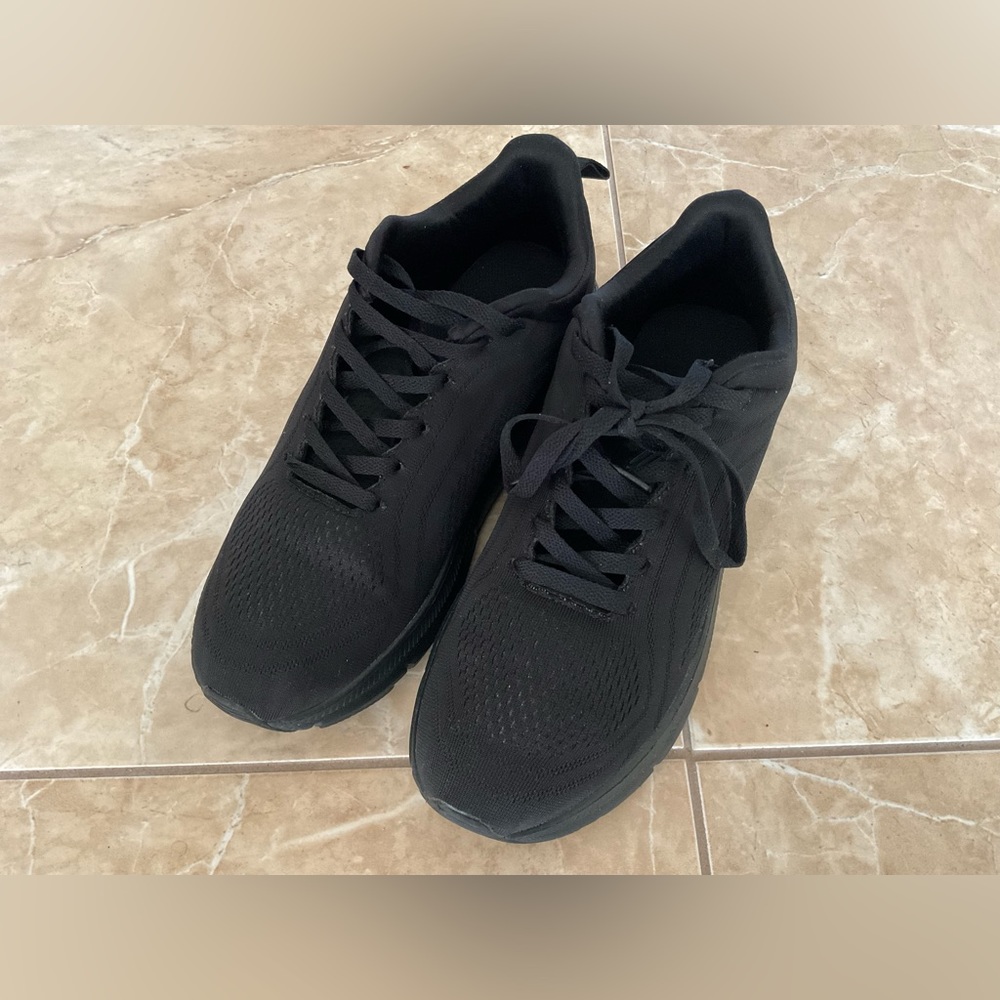 Men’s hiking shoes
